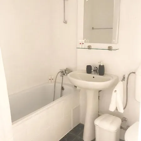 Ultracentral Apt With Center View - Smart Tv - Ac Timisoara